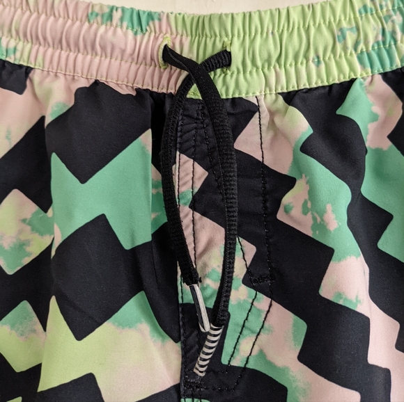 Volcom Printed Swim Trunks - Picture 3 of 5